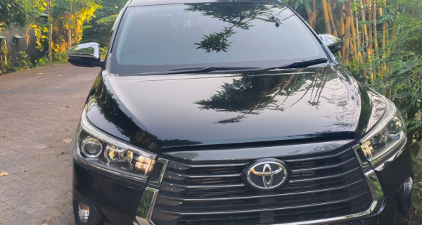 sewa inova reborn bali